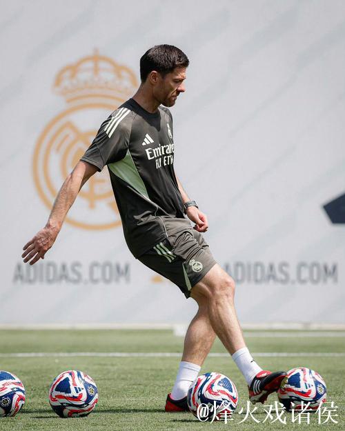 阿隆索激情释放!皇马命运1战:罗德里戈救主一击,既心疼又讽刺 阿隆索激情释放!皇马命运1战:罗德里戈救主一击,既心疼又讽刺